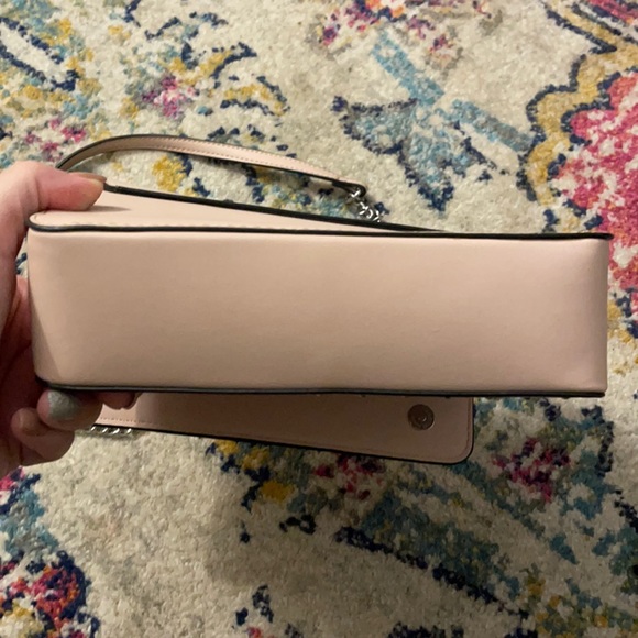 Light Pink Purse - Picture 4 of 4